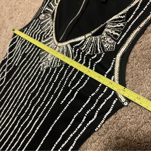 Caroline Morgan 1920s style beaded dress - Picture 10 of 12